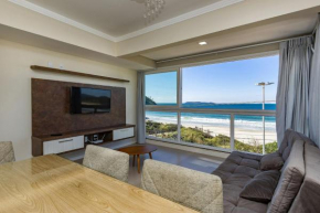Residencial Yasmin Quatro Ilhas 202 -Lindo Apartamento Com Vista Incrível do Mar em 4 Ilhas